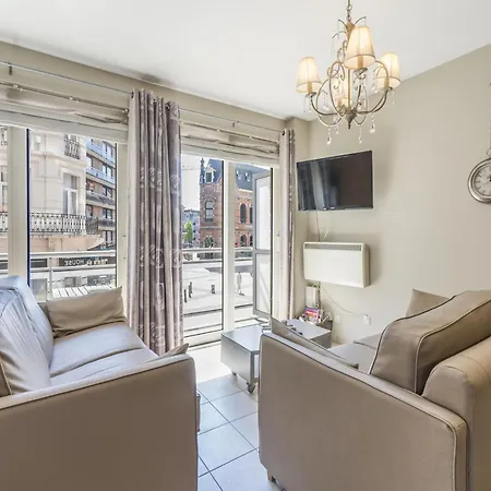 Chic With Sea Access, Cleaning Included Blankenberge
