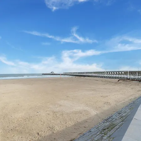 Chic With Sea Access, Cleaning Included Apartamento *