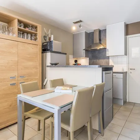 Cosy Near The Center, Cleaning Included * Blankenberge