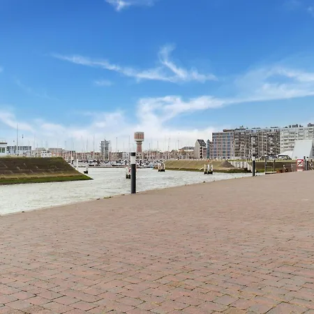 Chic With Sea Access, Cleaning Included