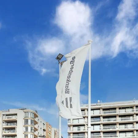 Chic With Sea Access, Cleaning Included * Blankenberge